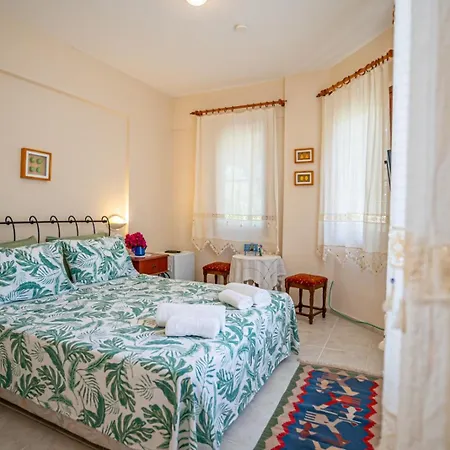 Selimiye Meltem's Μαρμαρίς